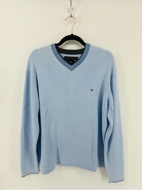 Tommy Hilfiger Men’s Light Blue V-Neck Ribbed Sweater